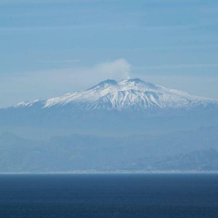 Bed and Breakfast Il Tuo Letto Sullo Stretto Reggio Calabria Exterior foto