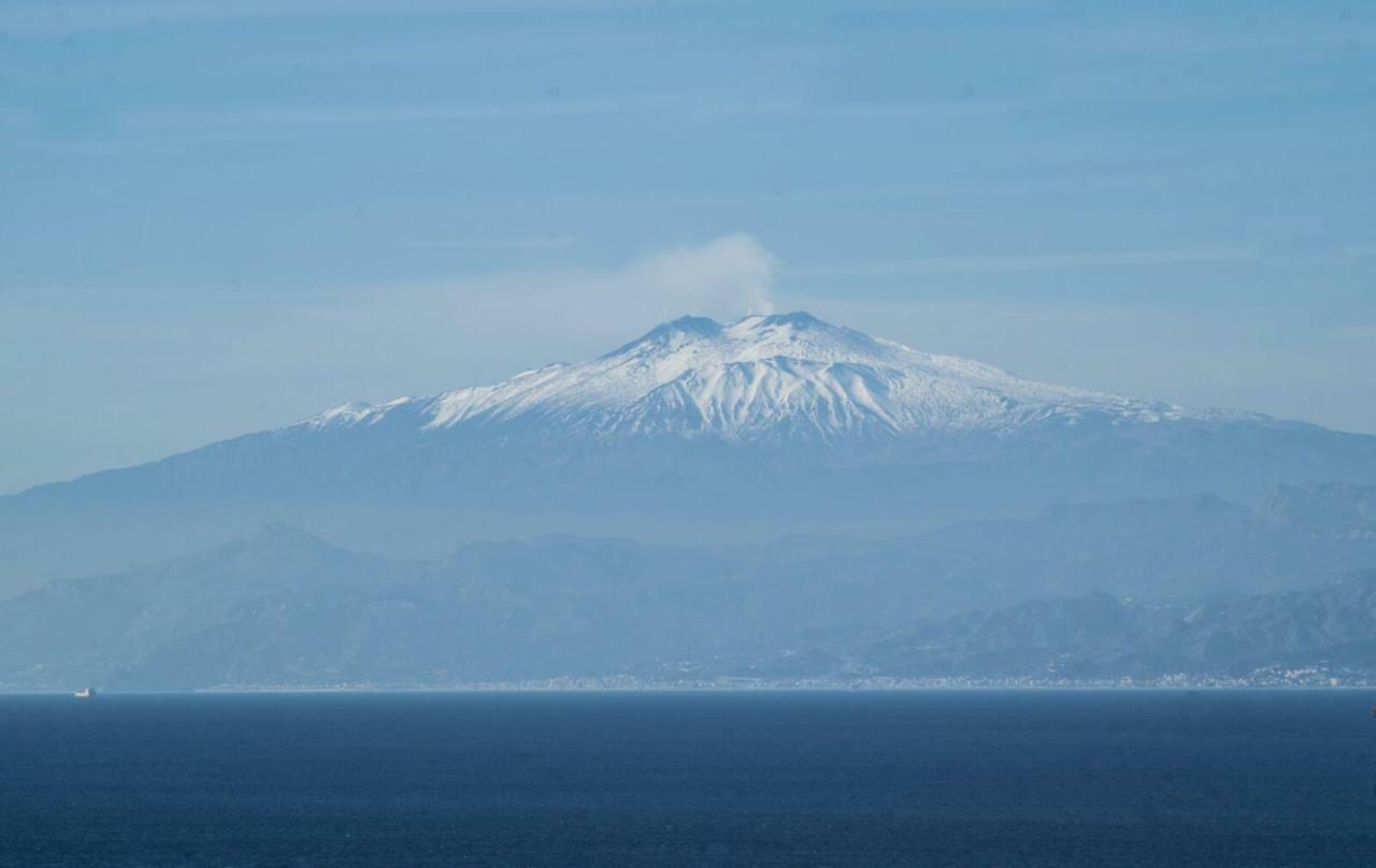 Bed and Breakfast Il Tuo Letto Sullo Stretto Reggio Calabria Exterior foto